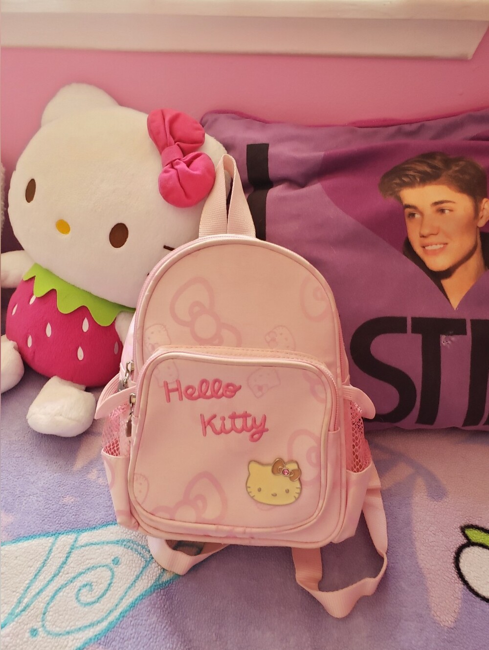 Heisei Retro Faux Hello Kitty Mini Backpack